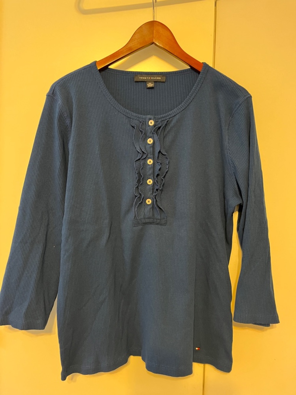 Tommy Hilfiger Women's Slate Blue Ruffle Henley Long Sleeve Top